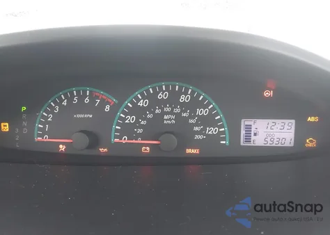 2011 Toyota Yaris z USA, uszkodzony, nr VIN JTDBT4K32B1403604